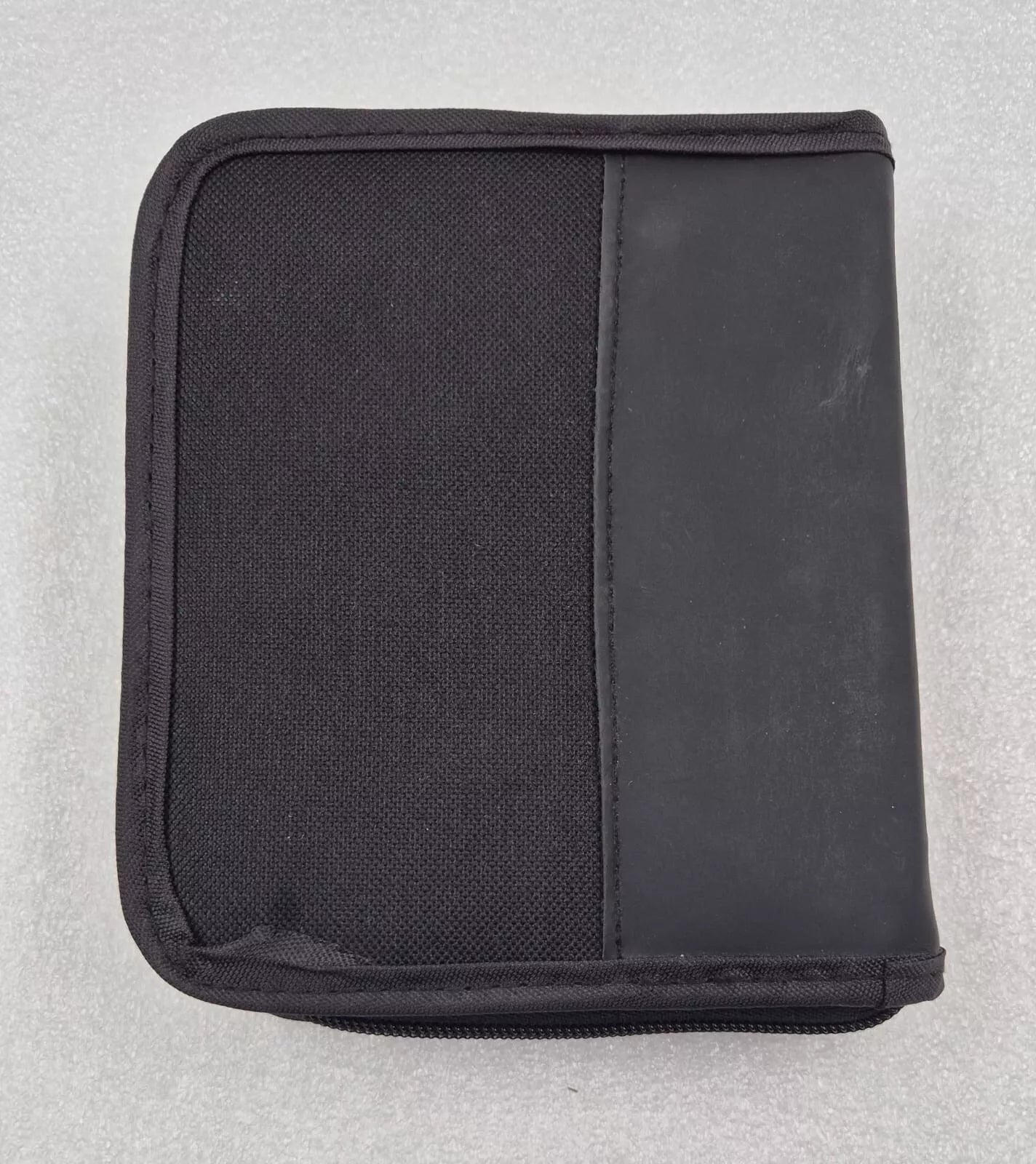 Roche CoaguChek XS Coagulation Meter Cat/Typ 03666794 W/ Case 2* Test Strips