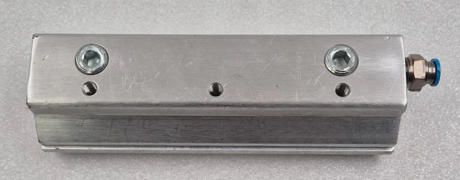 EXAIR Super Air Knife 250 PSIG MAX 1.7 MPa 17 BAR