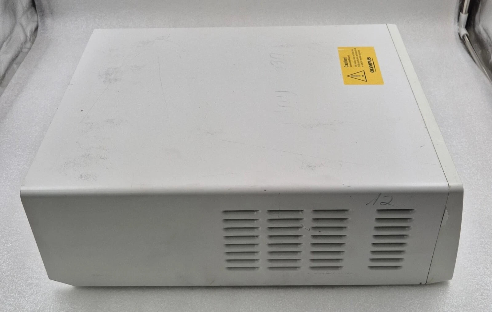 OLYMPUS PK TECHNOLOGY ESG-400 HF GENERATOR UNIT WB91051W **FOR PARTS**