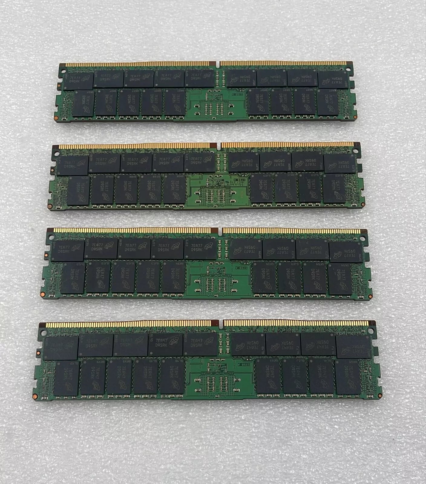 [LOT 4 PCS] MICRON 32GB 2RX4 PC4-2400T MTA36ASF4G72PZ-2G3A1IG Memory RAM