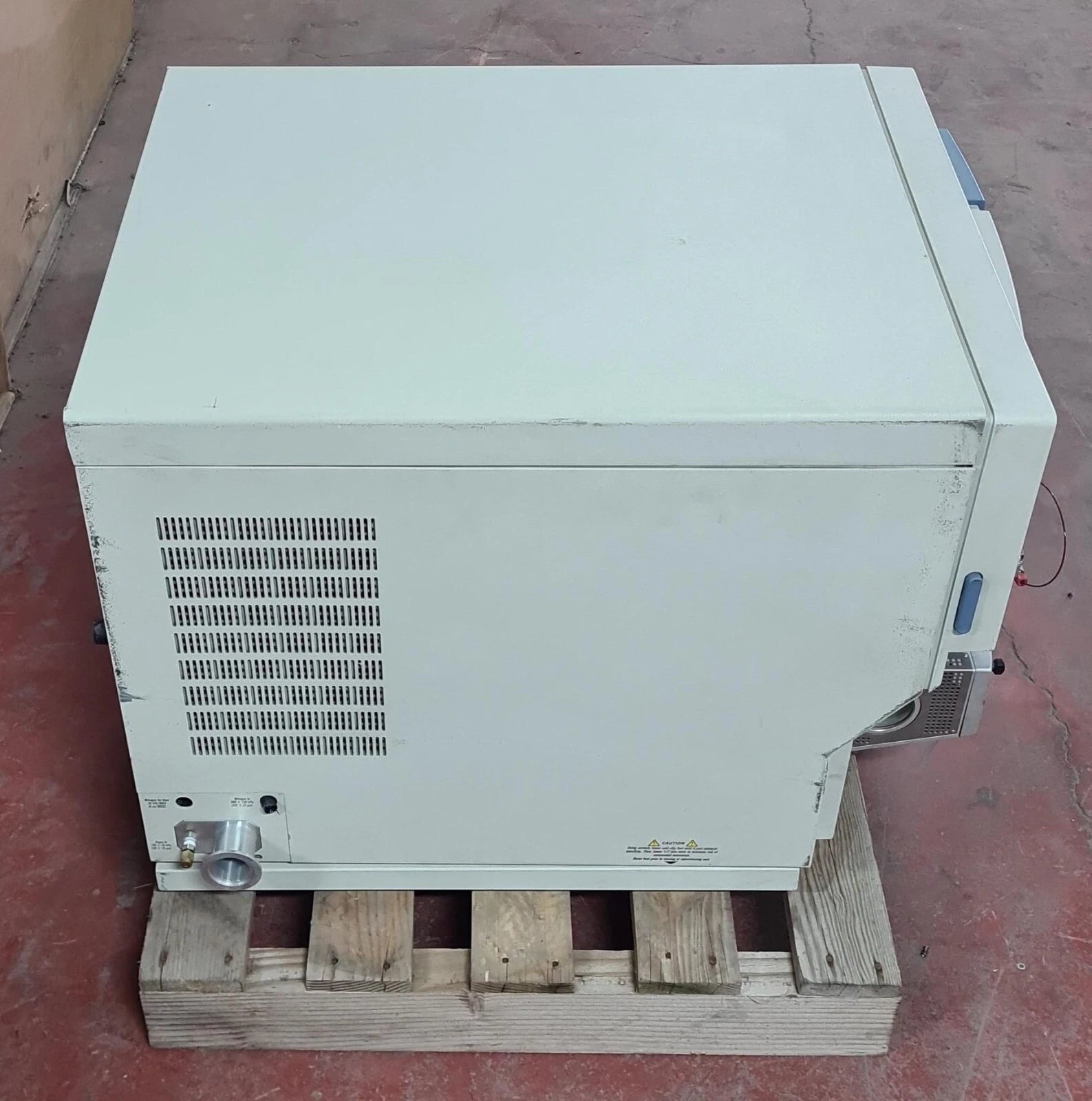 Thermo Fisher SCIENTIFIC TSQ Series QUANTUM ACCESS MAX Mass Spectrometer System