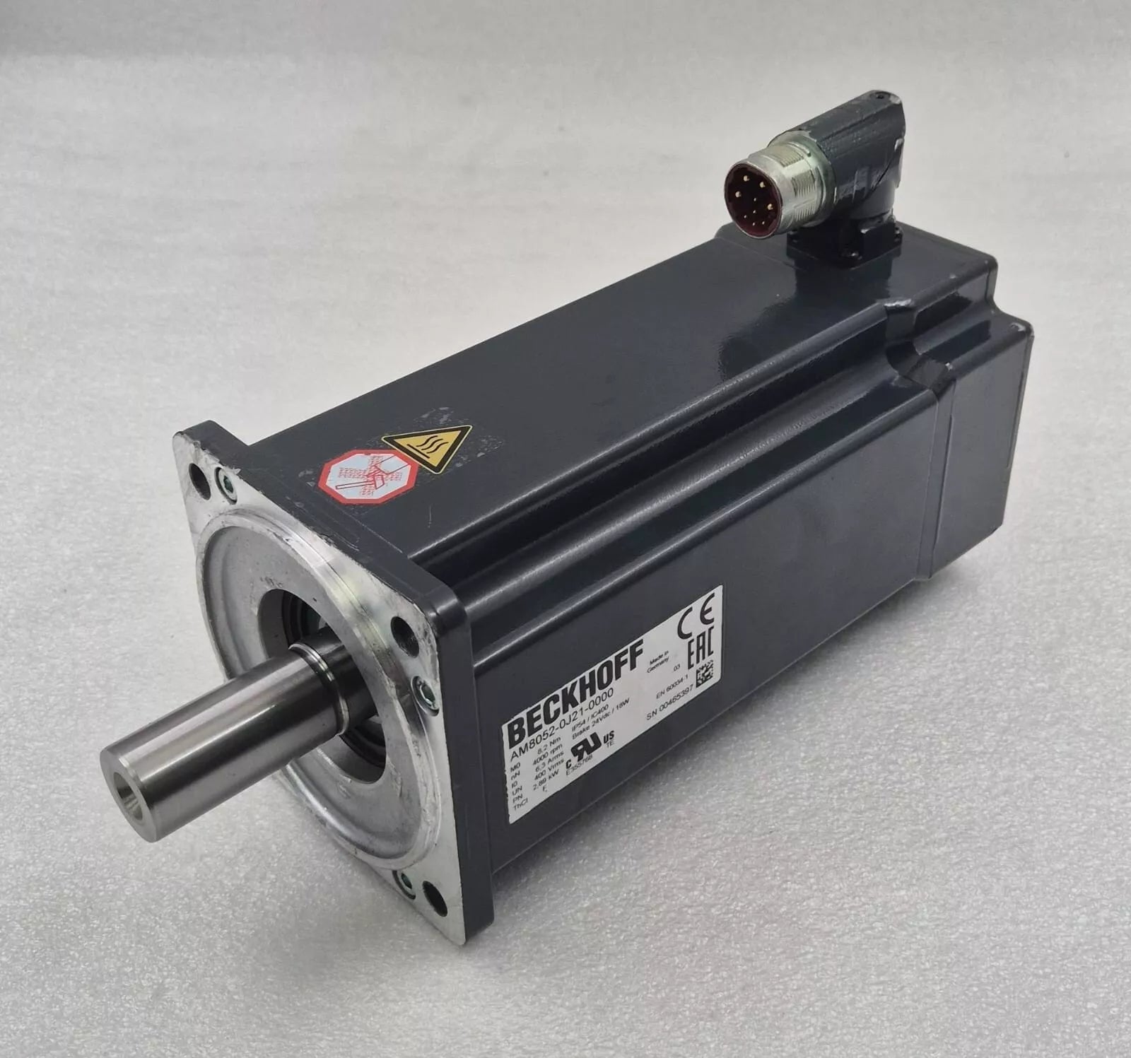 BECKHOFF AM8052-0J21-0000 Servo Motor 4000rpm 2.89kW 24VDC