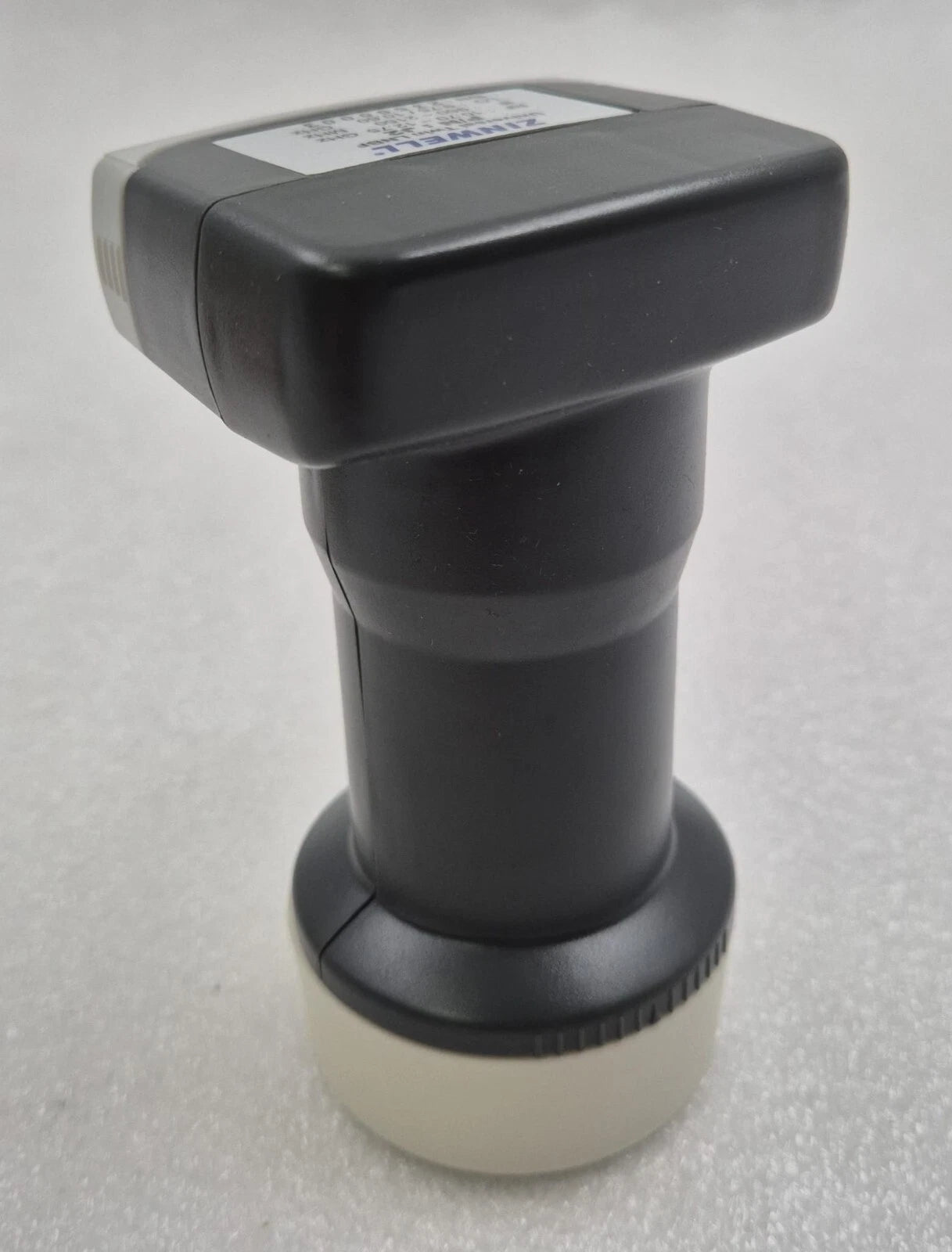 ZINWELL Universal Twin LNBF J2 10.70~12.75 GHZ **NEW**