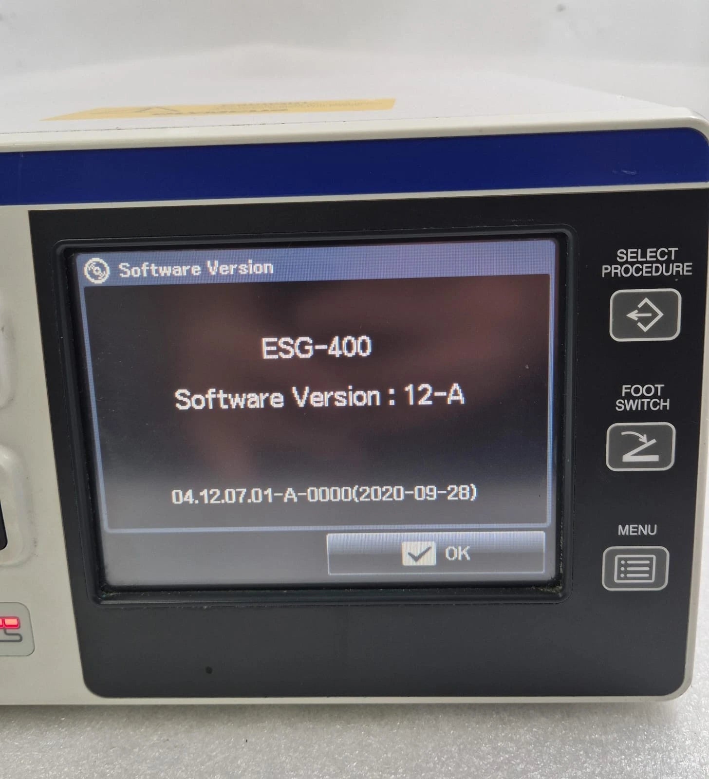 OLYMPUS PK TECHNOLOGY ESG-400 HF GENERATOR UNIT WB91051W **FOR PARTS**