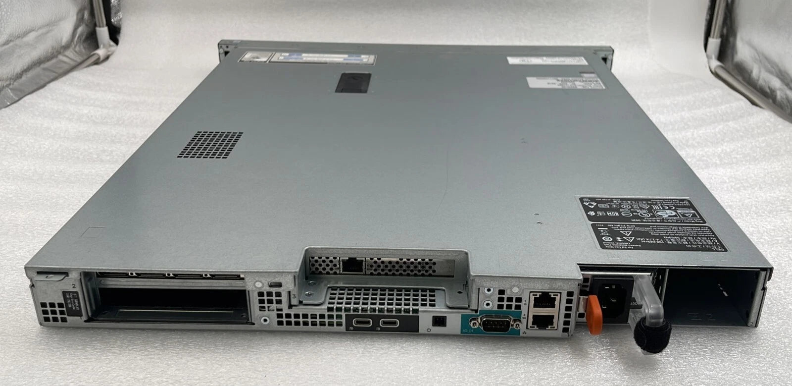 DELL Precision 3930 Rack i7-8700k Nvidia OUADRO P2000 16GB 2Rx8 2TB 7200RPM