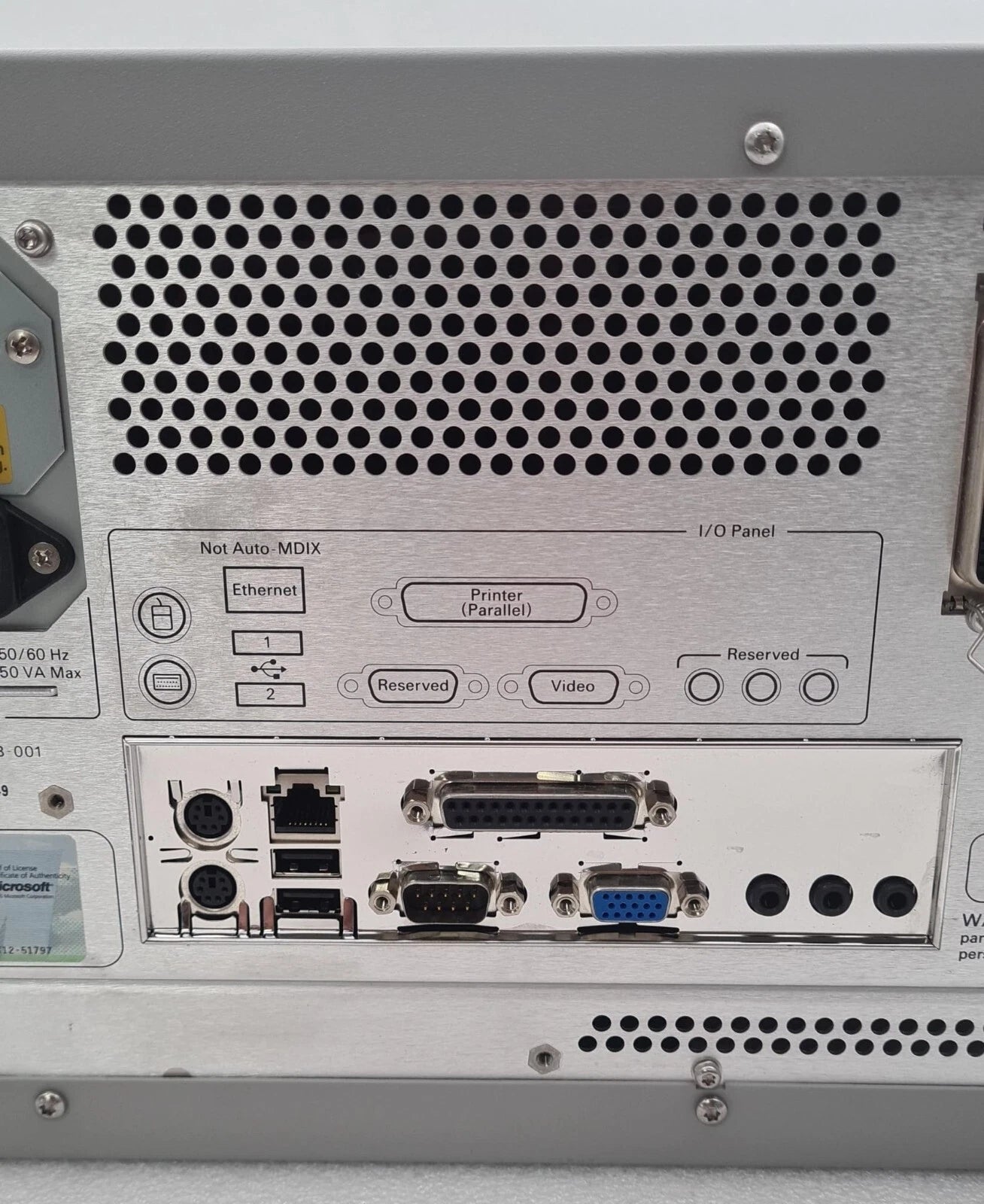 Agilent Technologies E5061A 300kHz - 1.5GHz ENA Series Network Analyzer 015 150