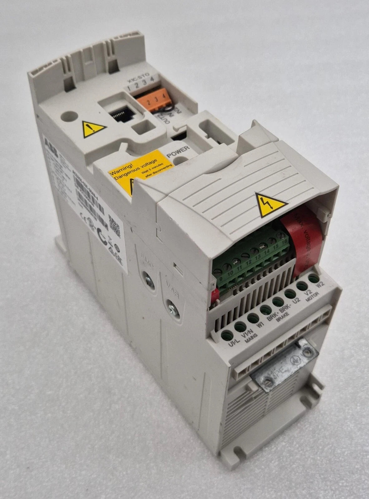 ABB ACS355-03E-08A8-4 4kW 5HP 480V VFD drive AS-IS