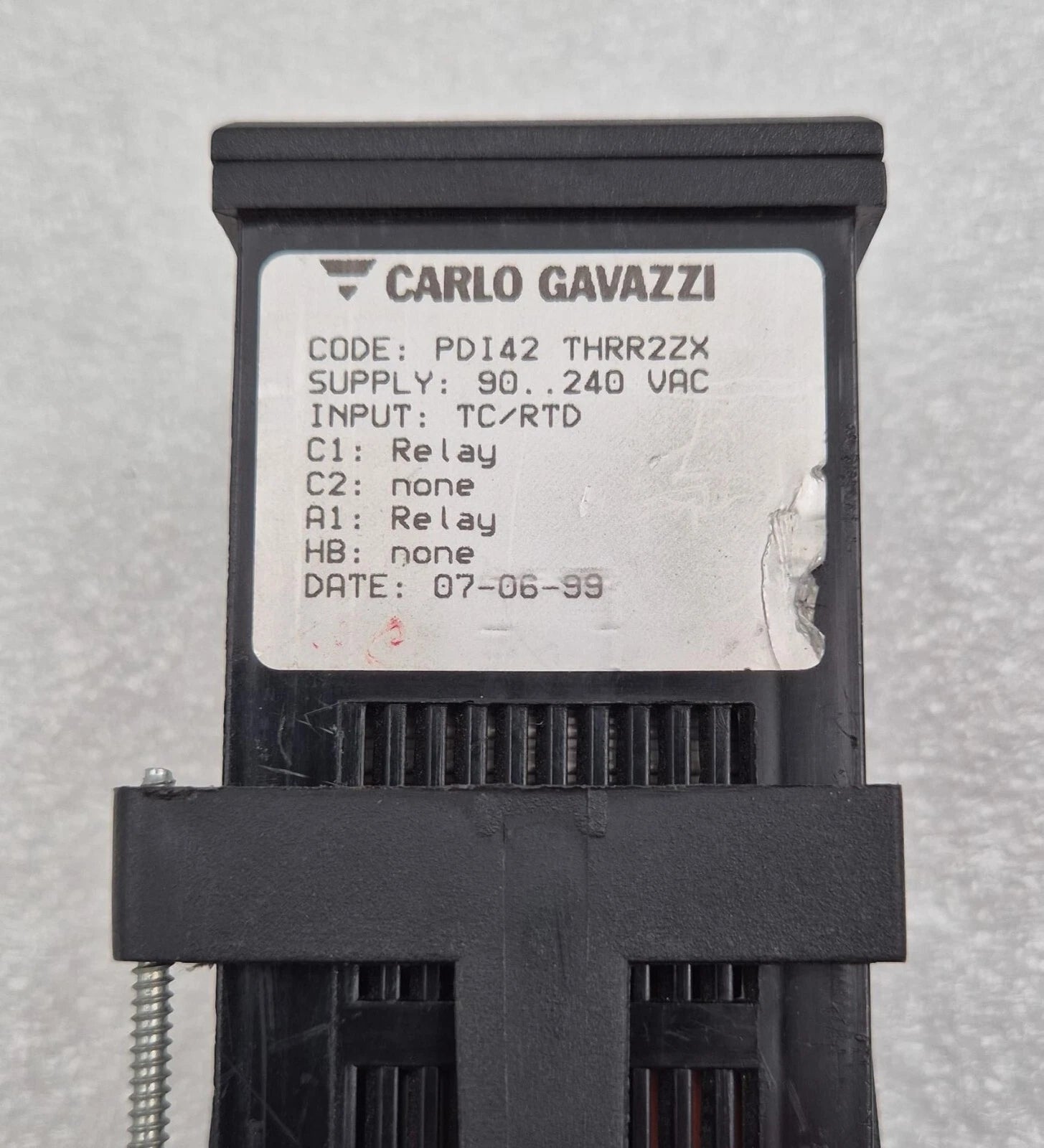 CARLO GAVAZZI PDI 42 THRR2ZX TEMPERATURE CONTROLLER 90-240VAC Thermal Regulator