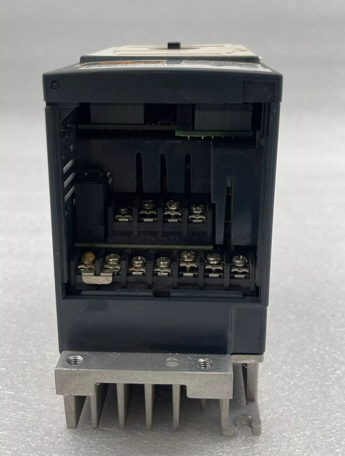 B&R Automation ACOPOSinverter X64 8I64S200018.000-1 0,18kW 0,25HP V5.1