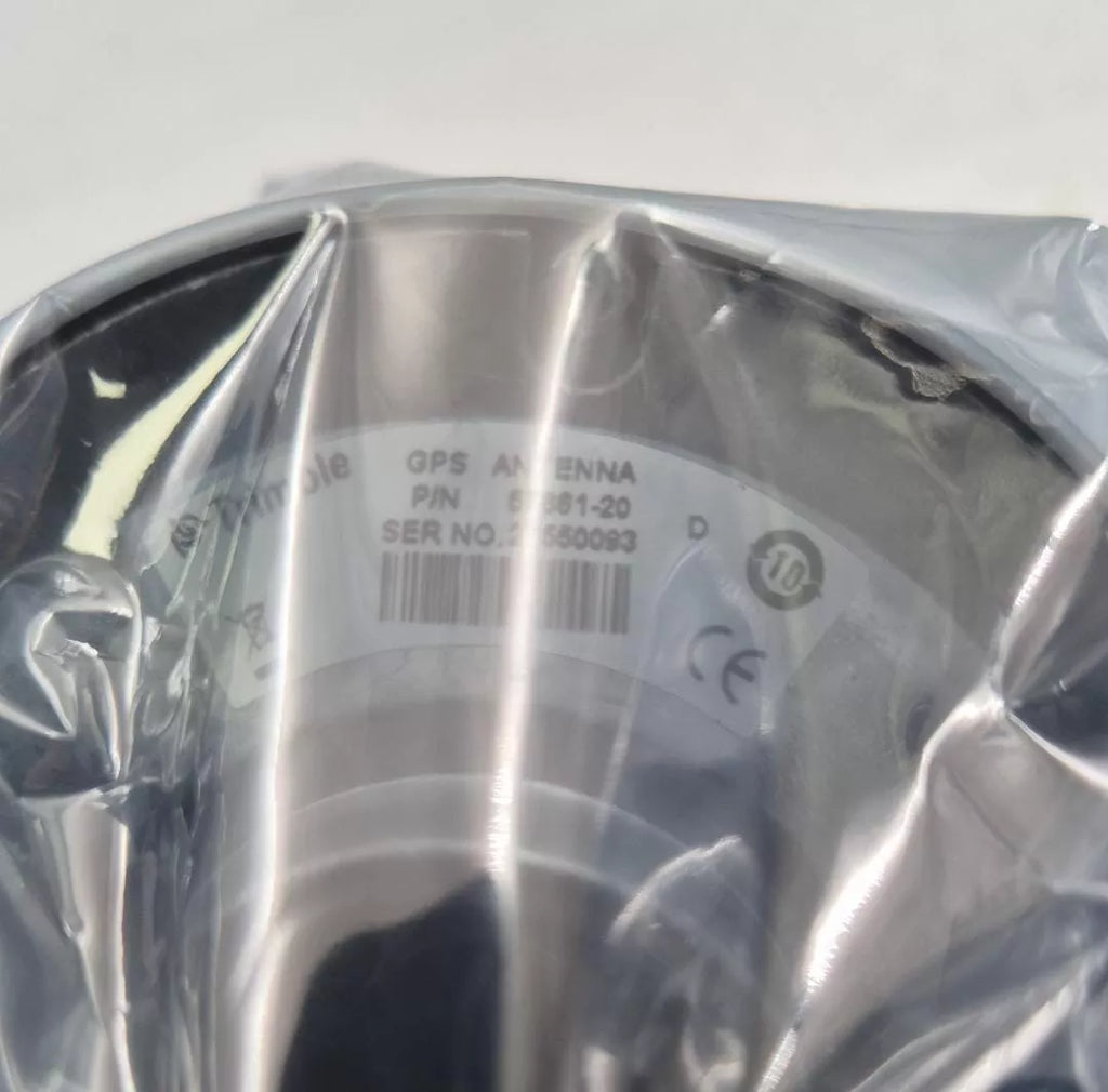 *NEW* Trimble 57861-20 GPS ANTENNA Rugged Dome