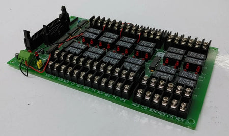 Advantech PCLD785 24/16 channel relay output board