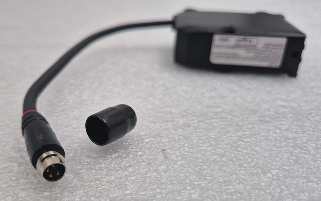 KEYENCE IG Intelligent-G LASER SENSOR TIG-028 T IG-028 TRANSMITTER **NEW**