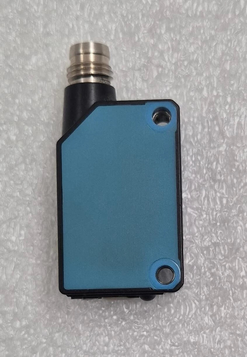 SICK WTB8-P2211 6033215 0839H Photoelectric Sensor Detector DC 10-30V