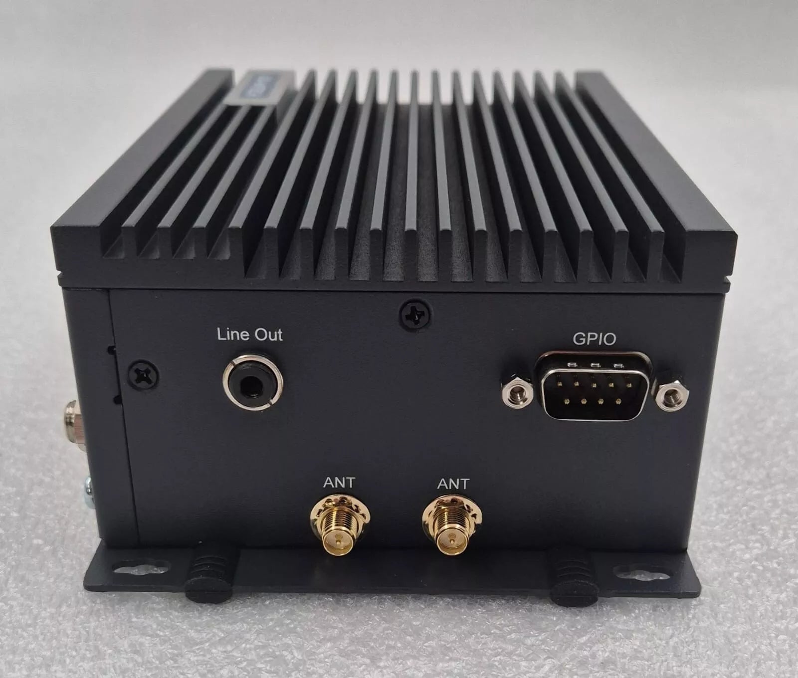 *NEW* Advantech UNO-238-85N1AE Compact IoT Edge Embedded Computer 8G RAM UNO-238