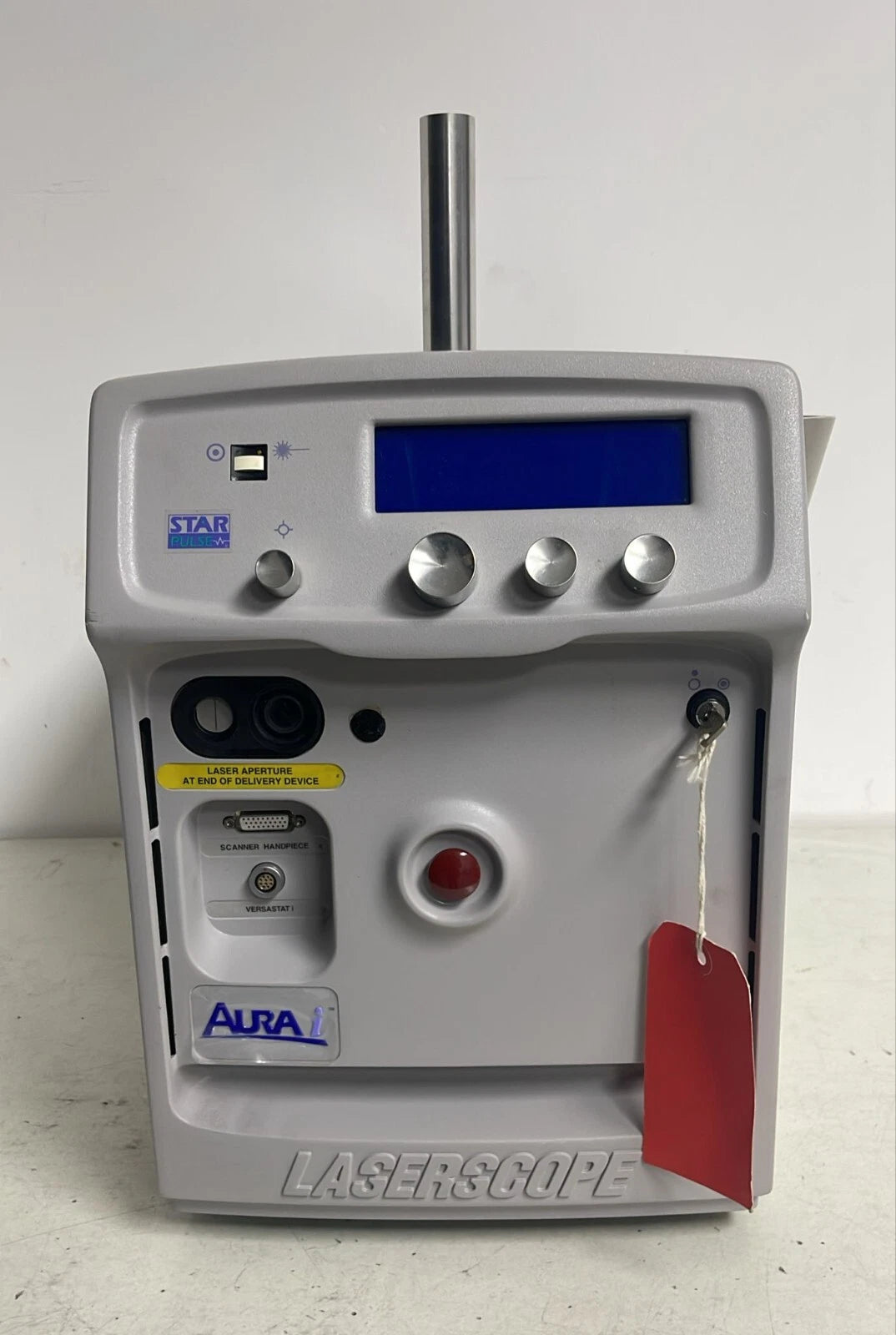 Aura i KTP/532 front control interface close-up