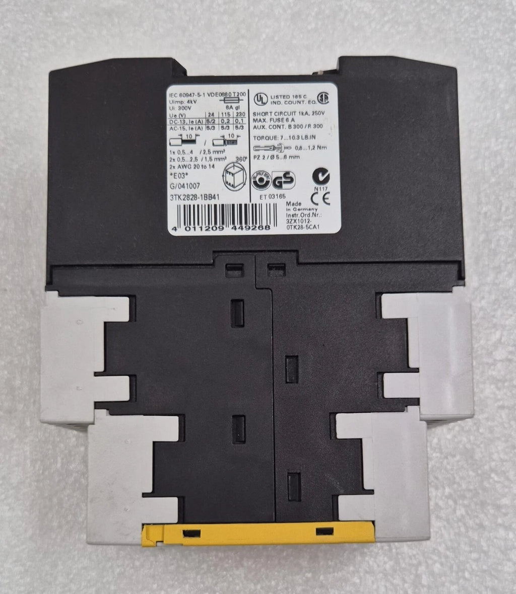 SIEMENS SIGUARD 3TK28 3TK2828-1BB41 24VDC *E03* Safety Relay