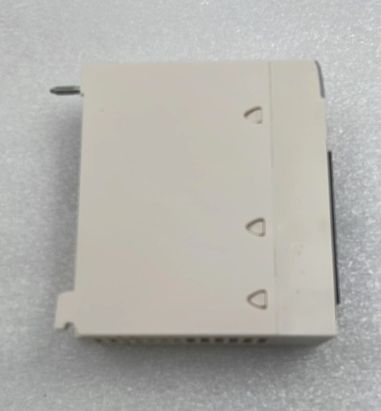 NEW - Schneider BMXDDO3202K Modicon DIG 32Q Trans Source 0.1A 391047