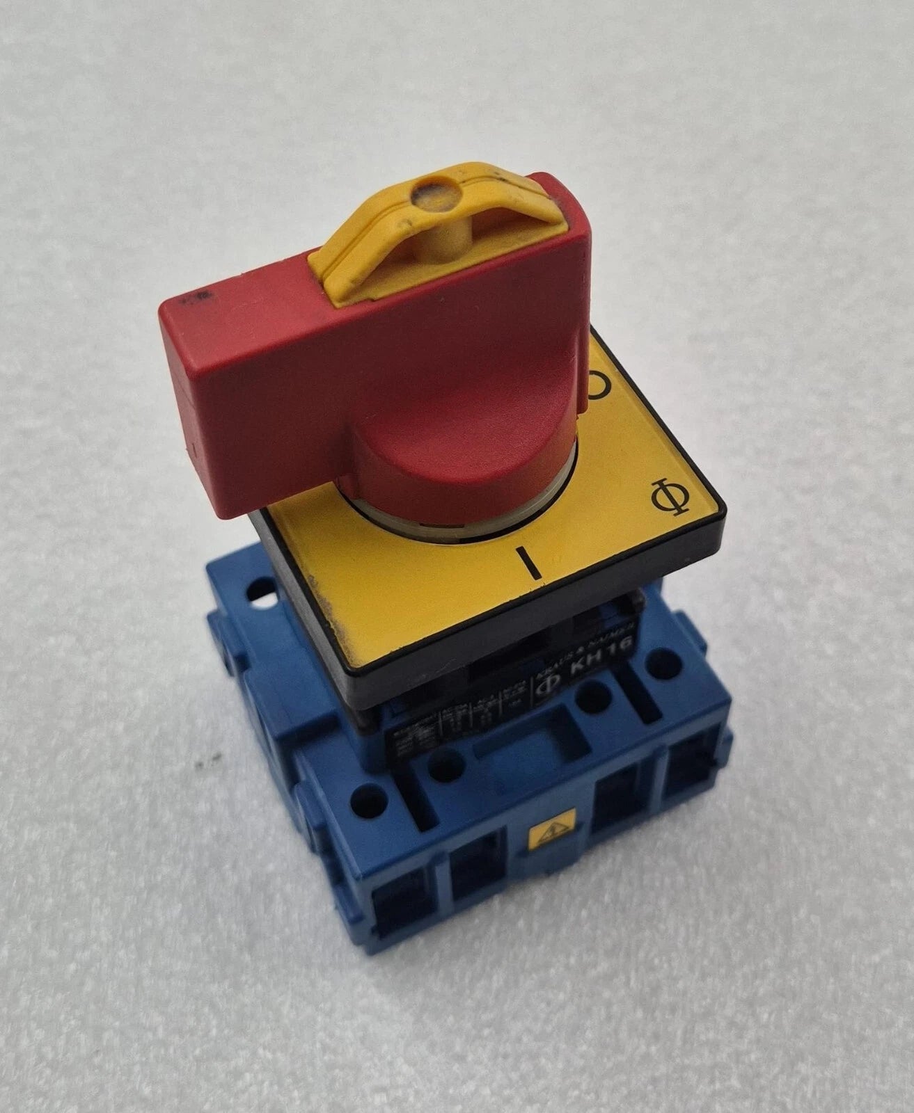 KRAUS & NAIMER KH16 DISCONNECT POWER CONTROL SWITCH ON-OFF