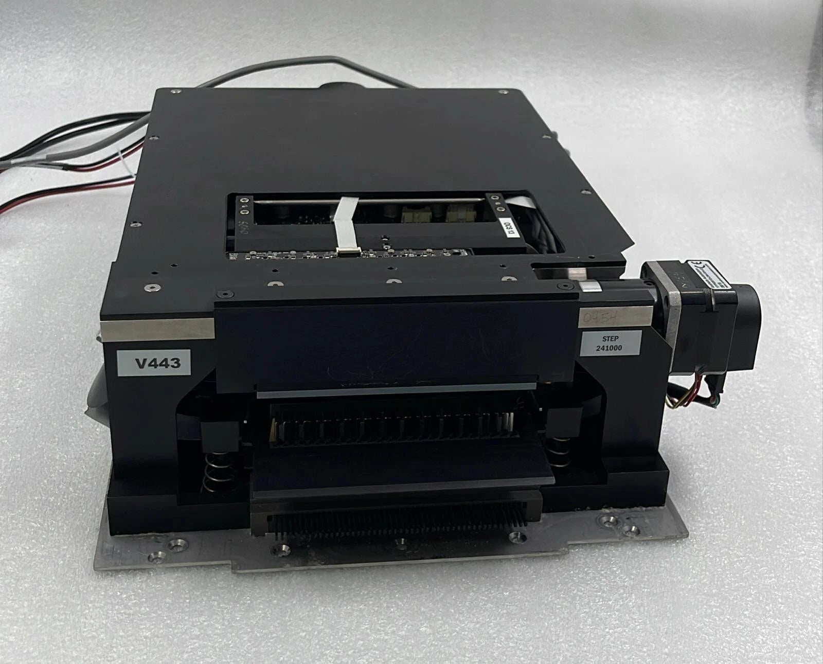 NeuMoDX Molecular XPCR Module 34400001 REV:64 20V 20A
