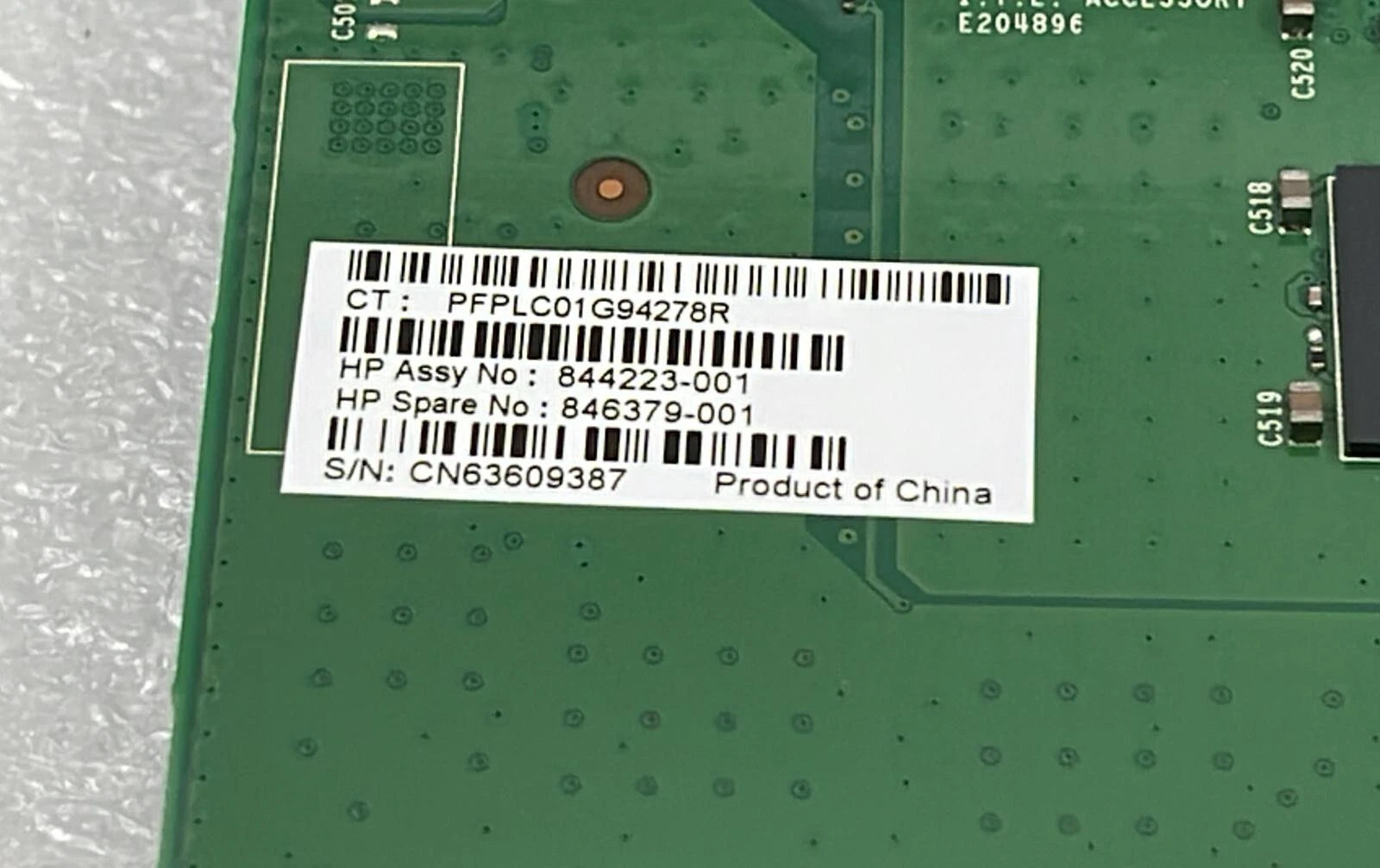 Nvidia Quadro M2000 serial number label close-up