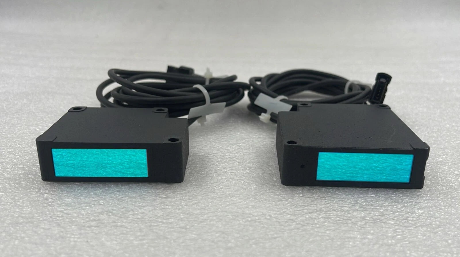 Keyence IB-30 Intelligent B Laser Sensor Head industrial automation sensor