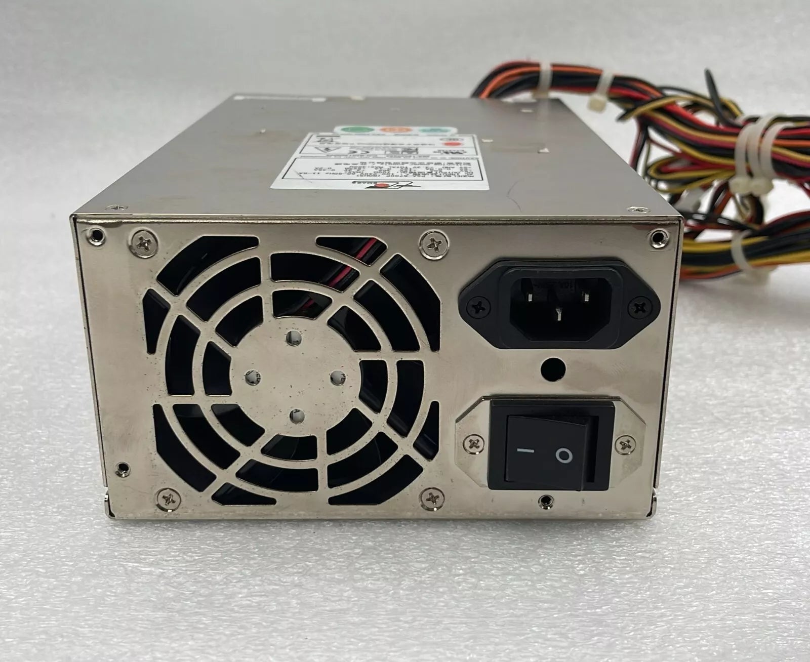 Zippy Emacs PSA-6700P Power Supply Module 700W B001200002