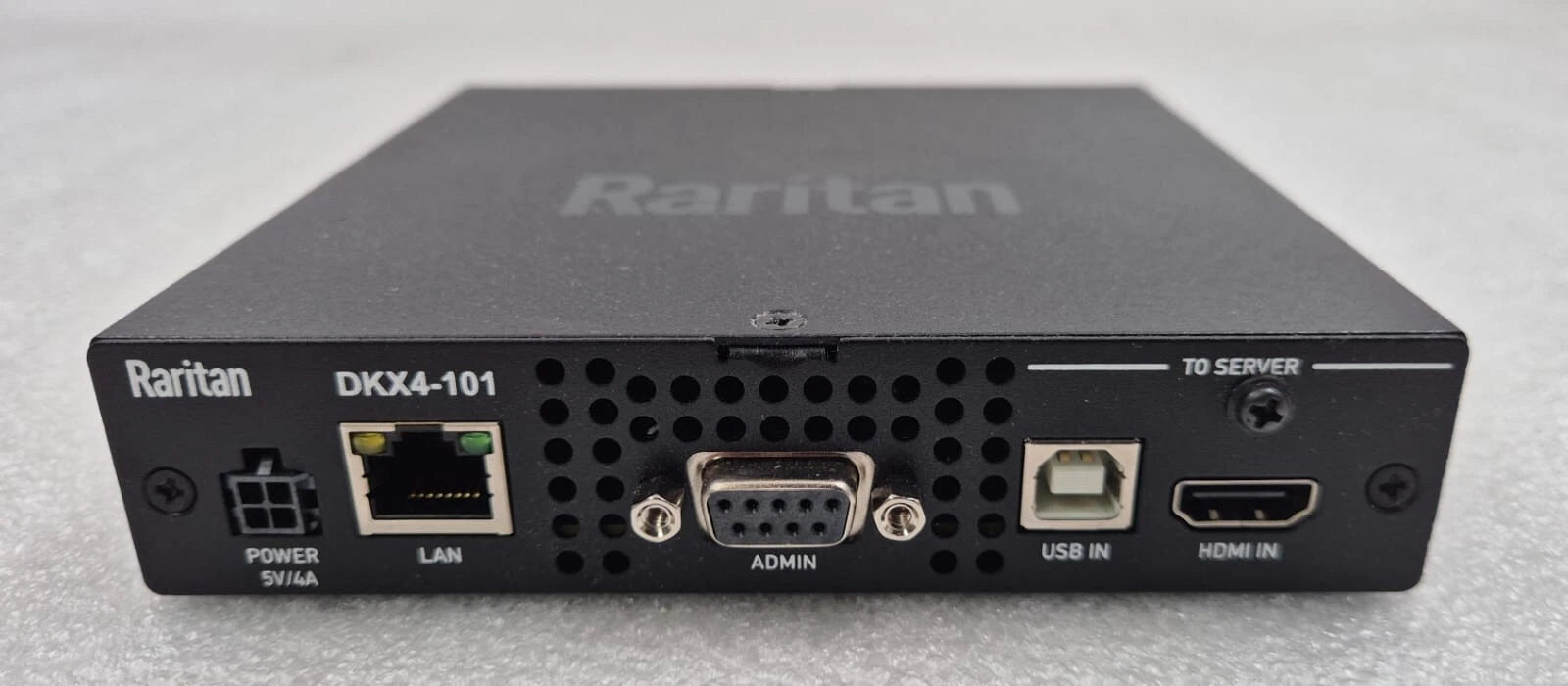 Raritan Dominion DKX4-101 (V. 2B) Ultra High Performance 4K KVM Over IP Switch