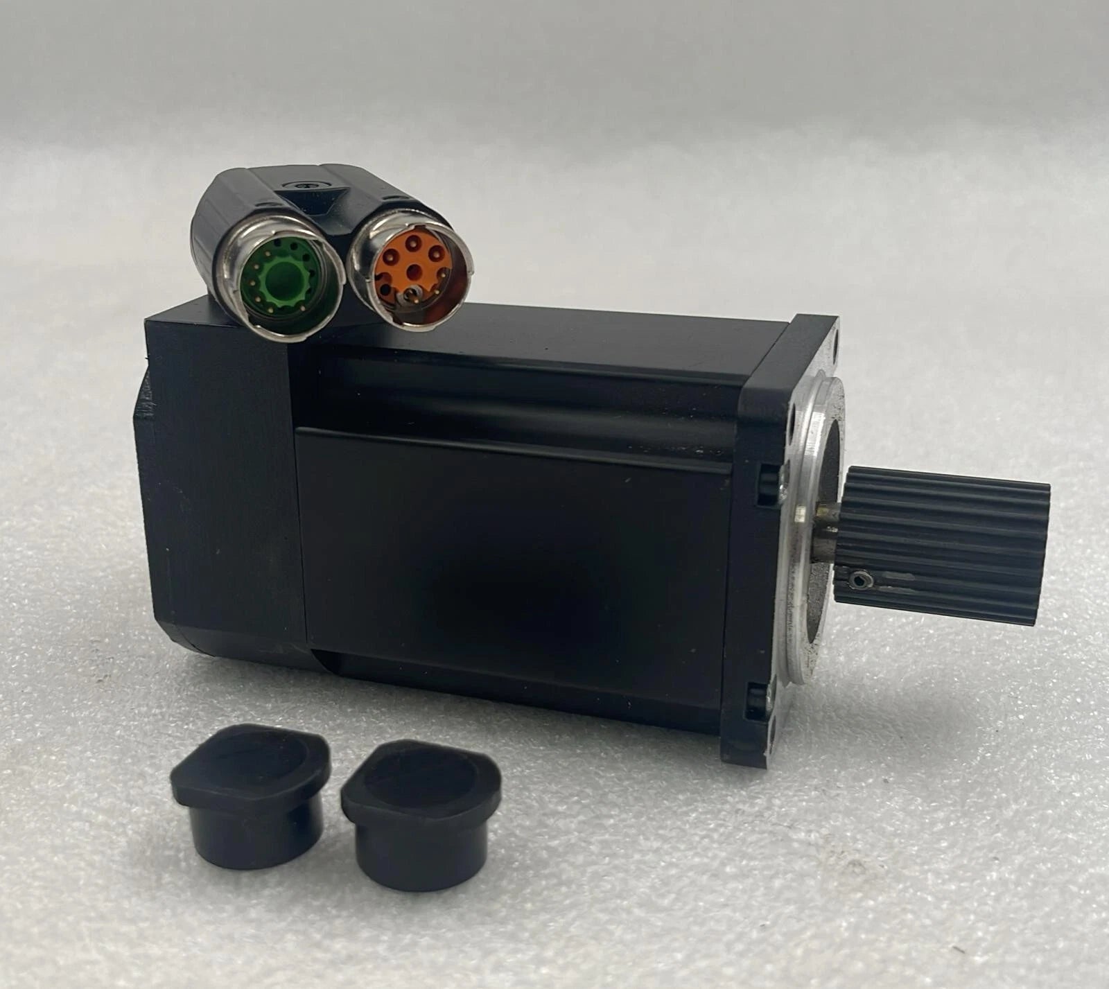 B&R Automation 8LVA23.R0030D027-0 Synchronous Servo Motor