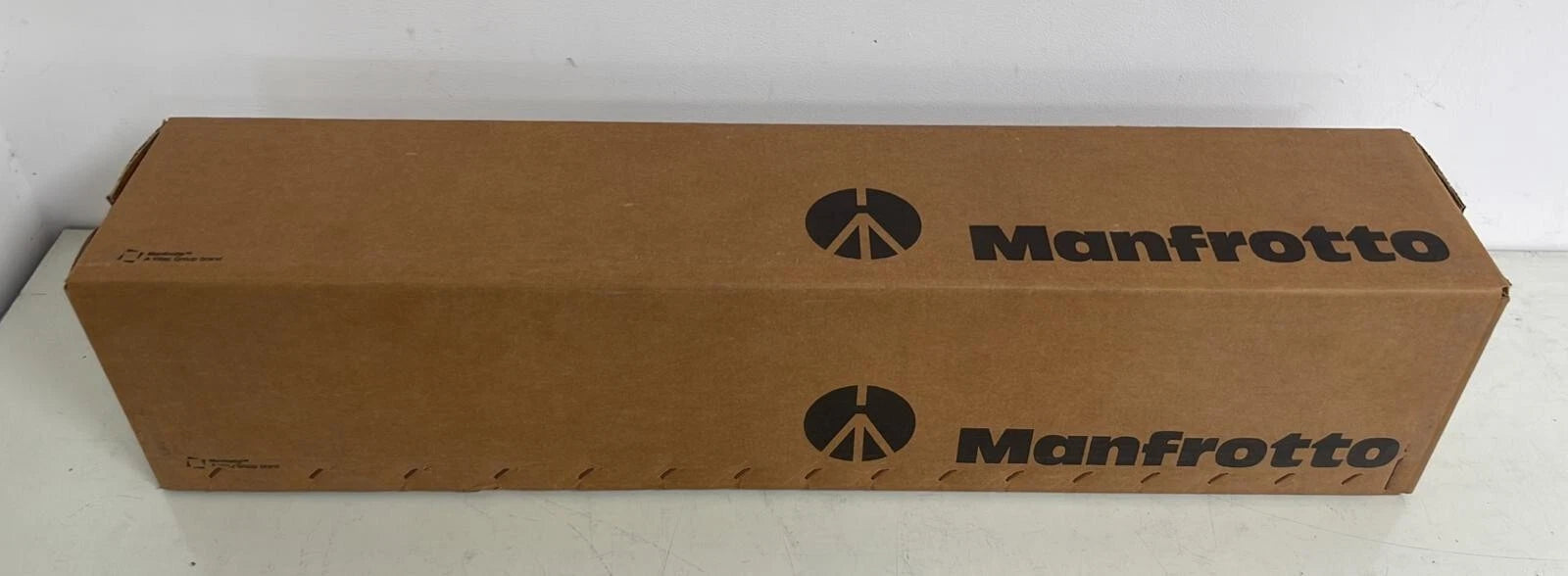 NEW - Manfrotto 028B Camera Tripod 3-Section TRIMAN CAMERA TRPD BLK W/O HD