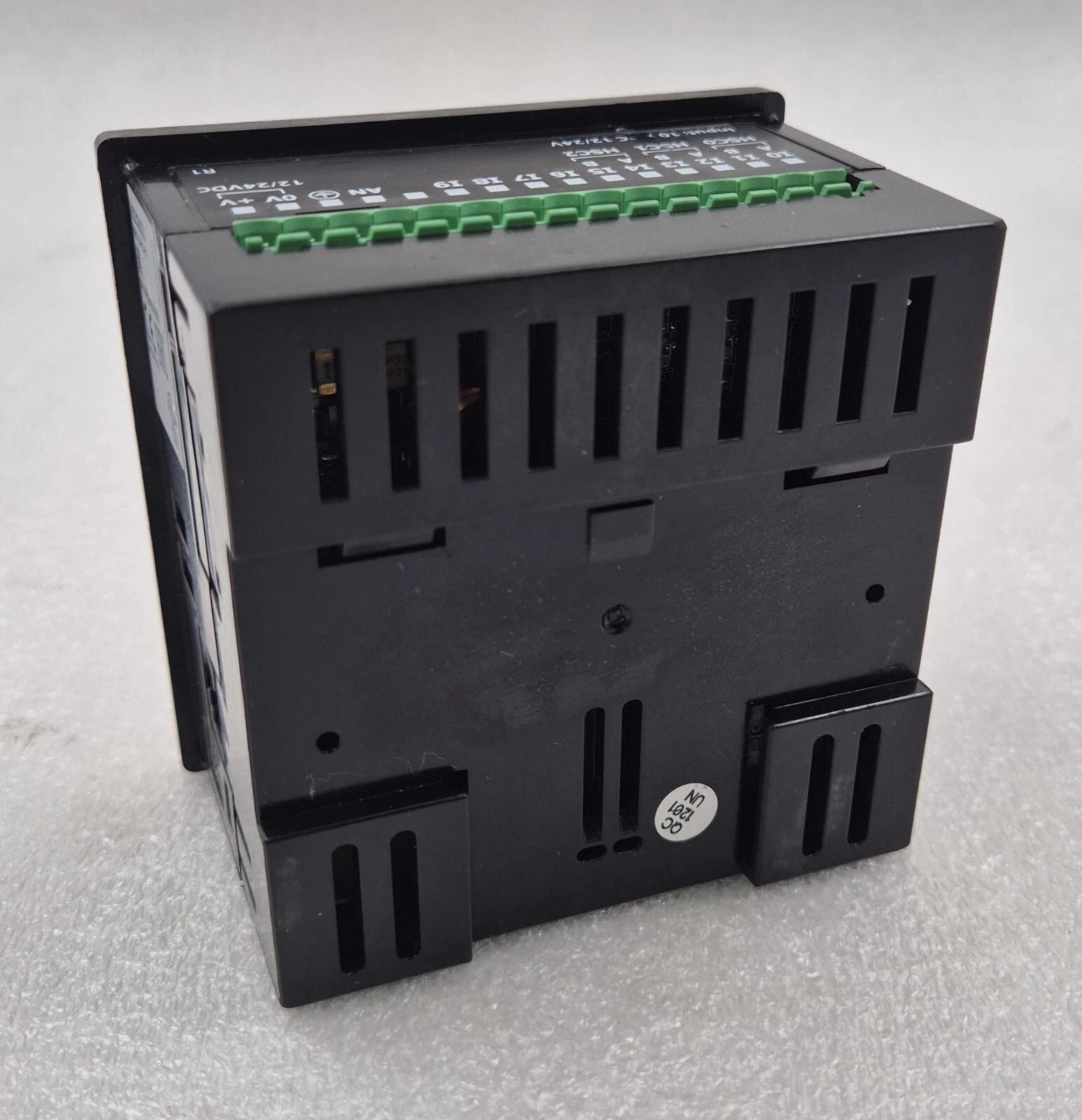 UNITRONICS M-90 OPLC Operator Panel & PLC M-91-2-R1-R1 Module