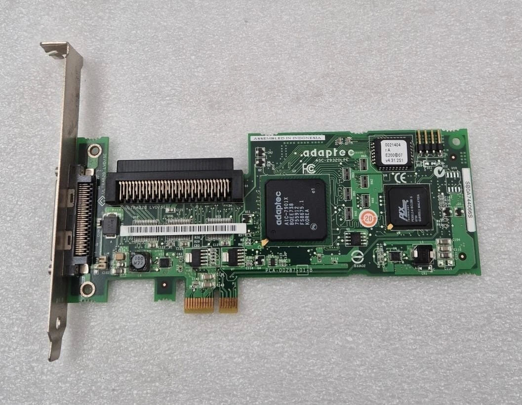 Adaptec ASC-29320LPE/IBM HST CARD ULTRA320 SCSI PCIe Control PCA-00287-01-B