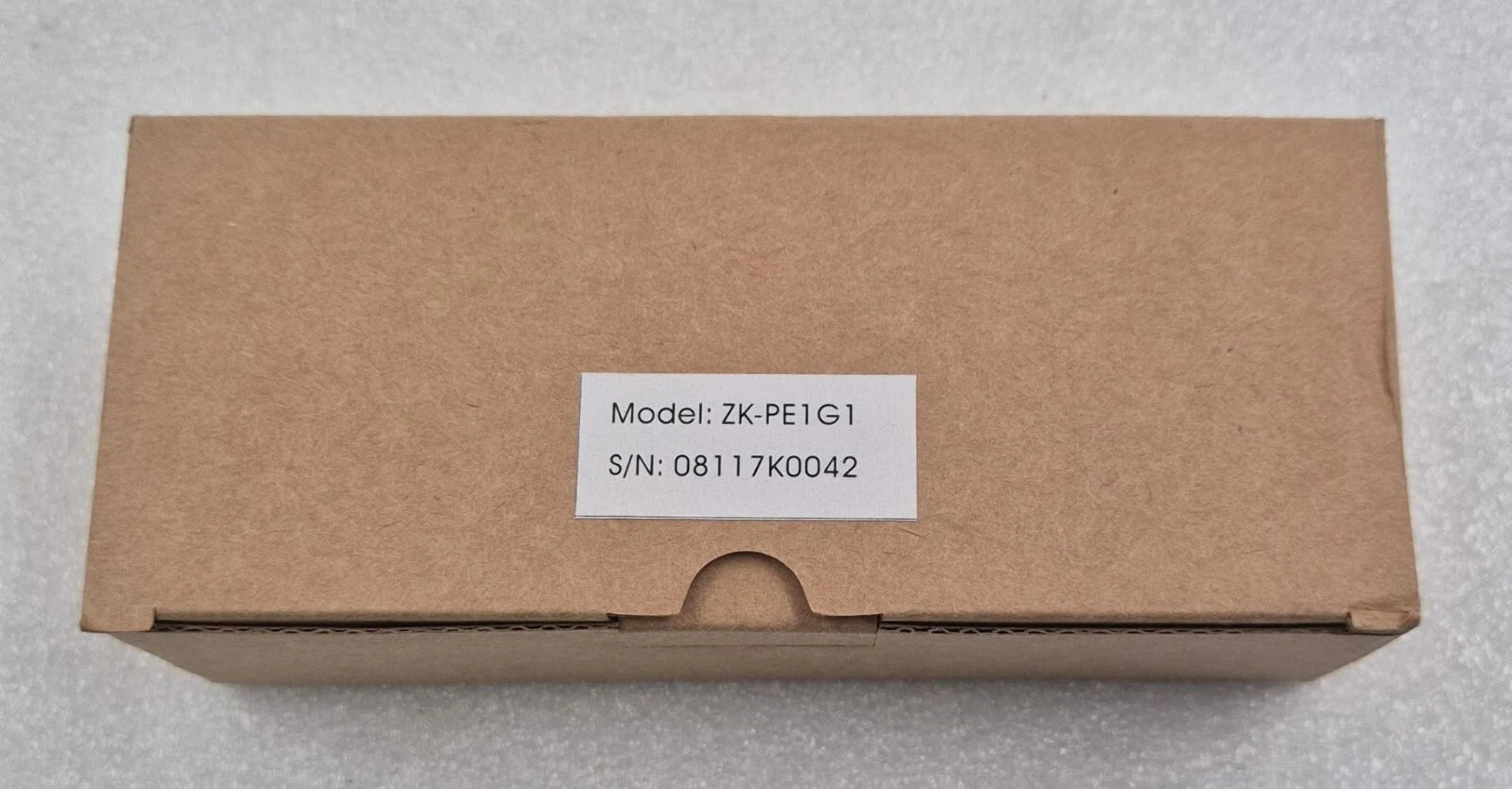 **NEW** ZINWELL ZK-PE1G1 LNB KU BAND Freq 10.95-11.70 GHz