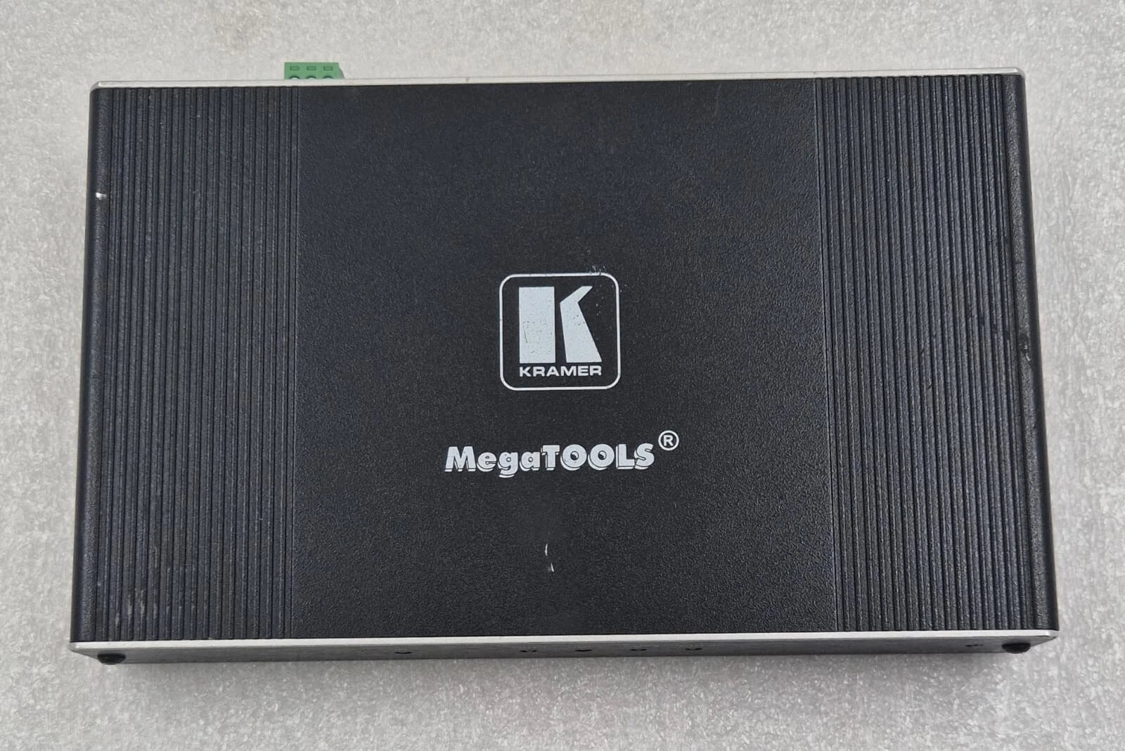 KRAMER MegaTOOLS VM-4H2 4K HDMI 2.0 1:4 DA Distribution Amplifier