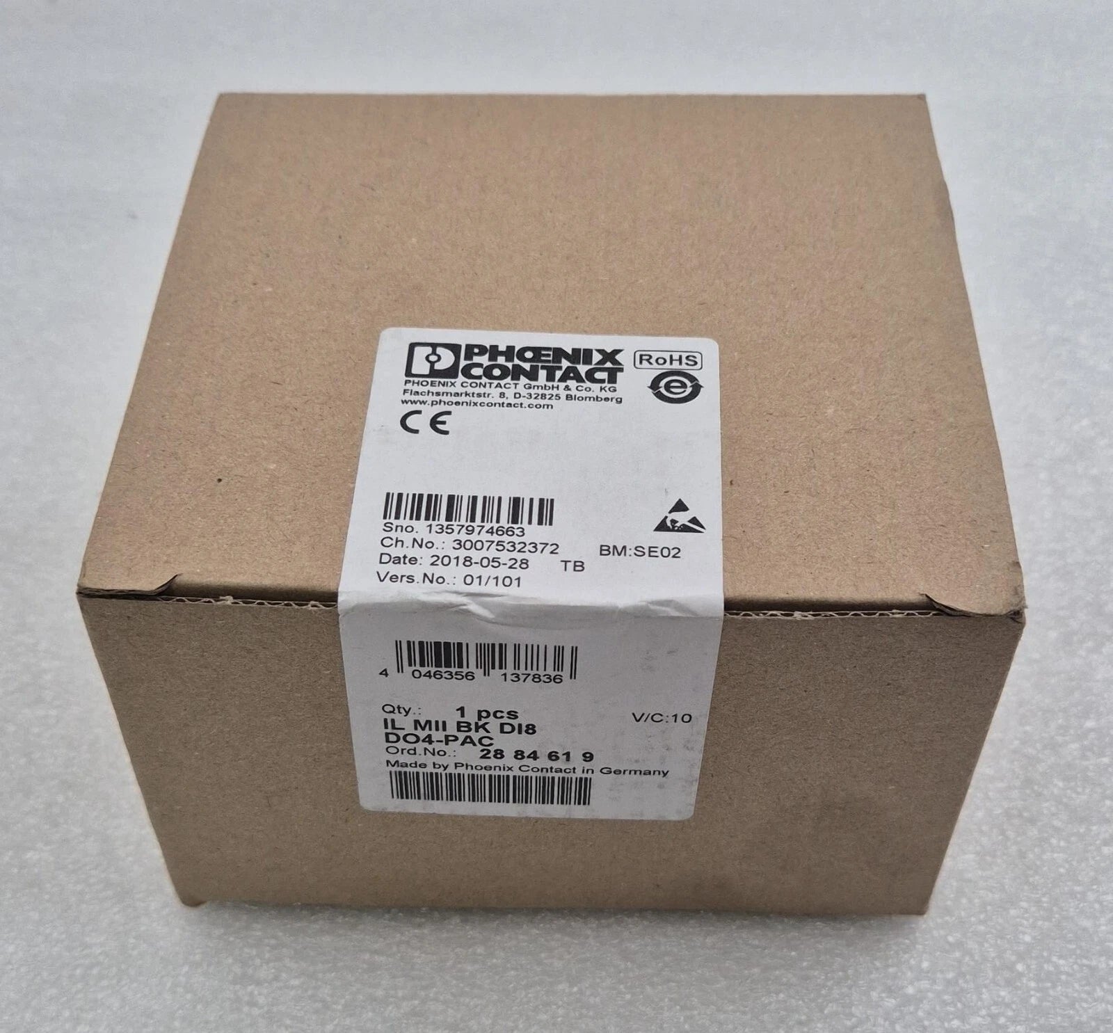 Phoenix Contact IL MII BK DI8 DO4-PAC MECHATROLINK bus module box