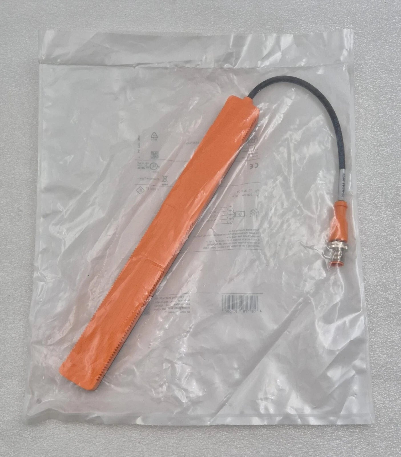 NEW SEALED IFM KQ1002 Continuous level sensor KQ-5XXXNFPKG/IO/0,15M/US IO-Link