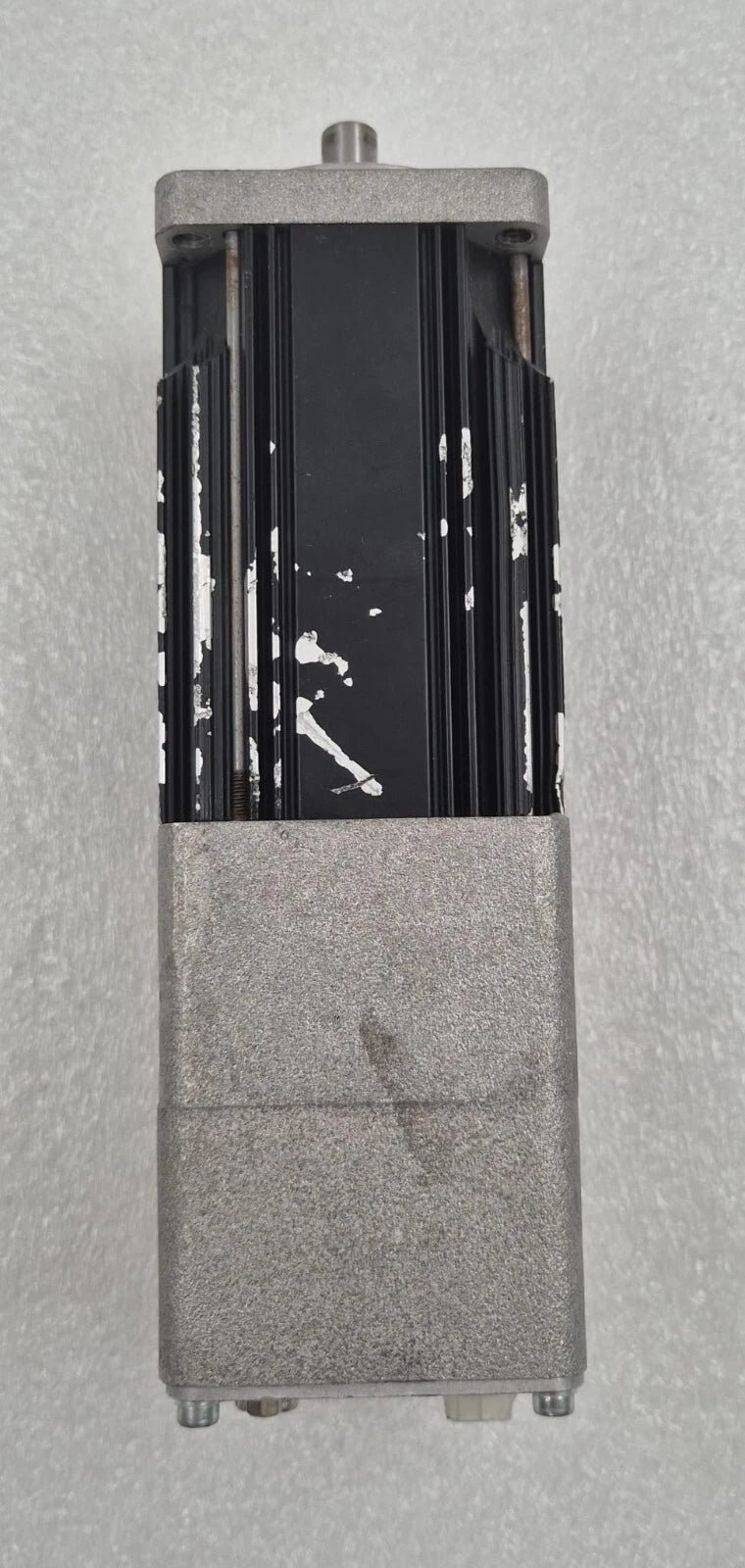 MOTOR POWER T56.SR.0 102250F8H0301 4000 rpm 45Vac Servo Motor T56