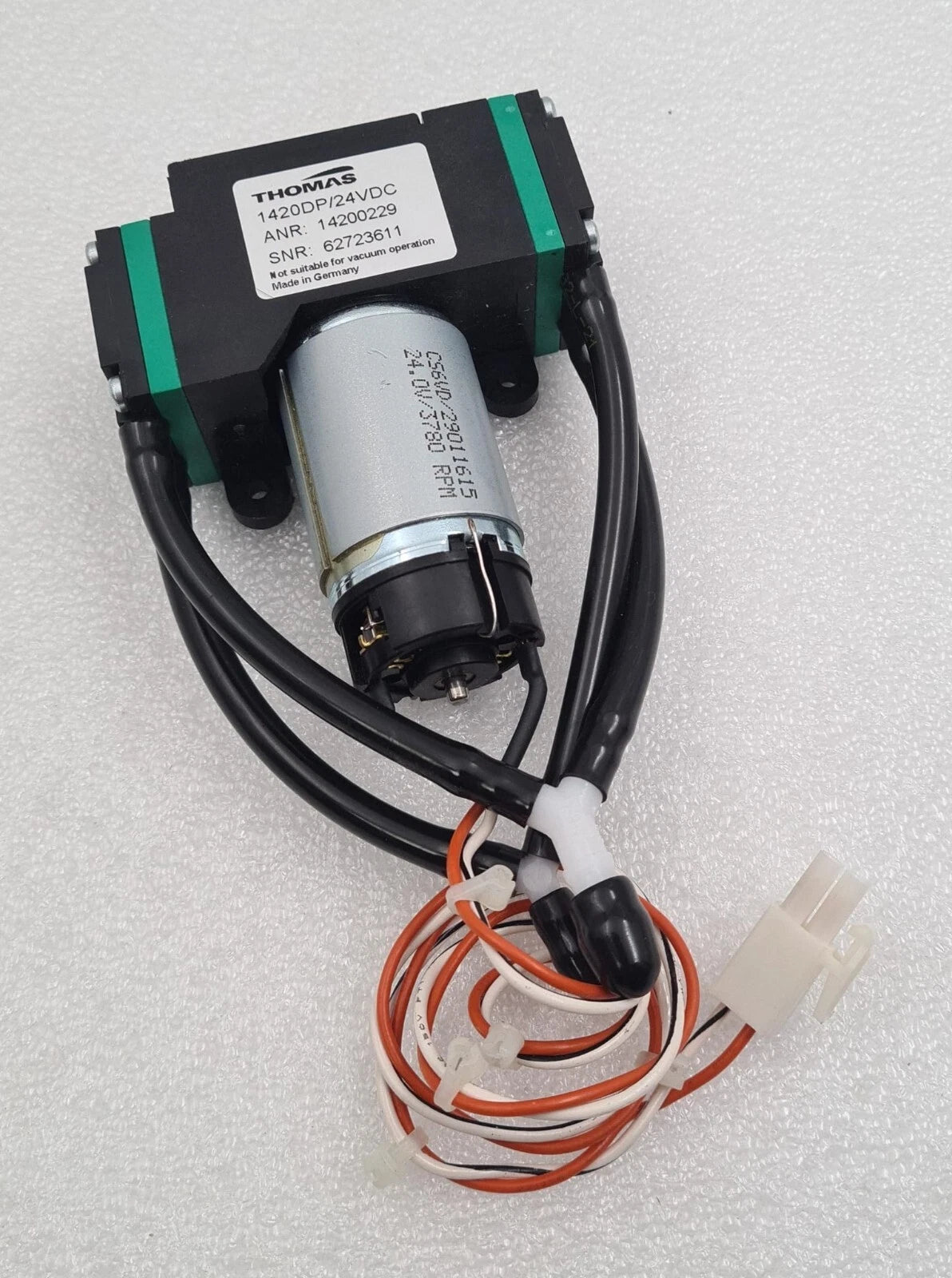 Thomas 1420DP 1420DP/24VDC 14200229 Miniature Pump 29011615 3780 RPM