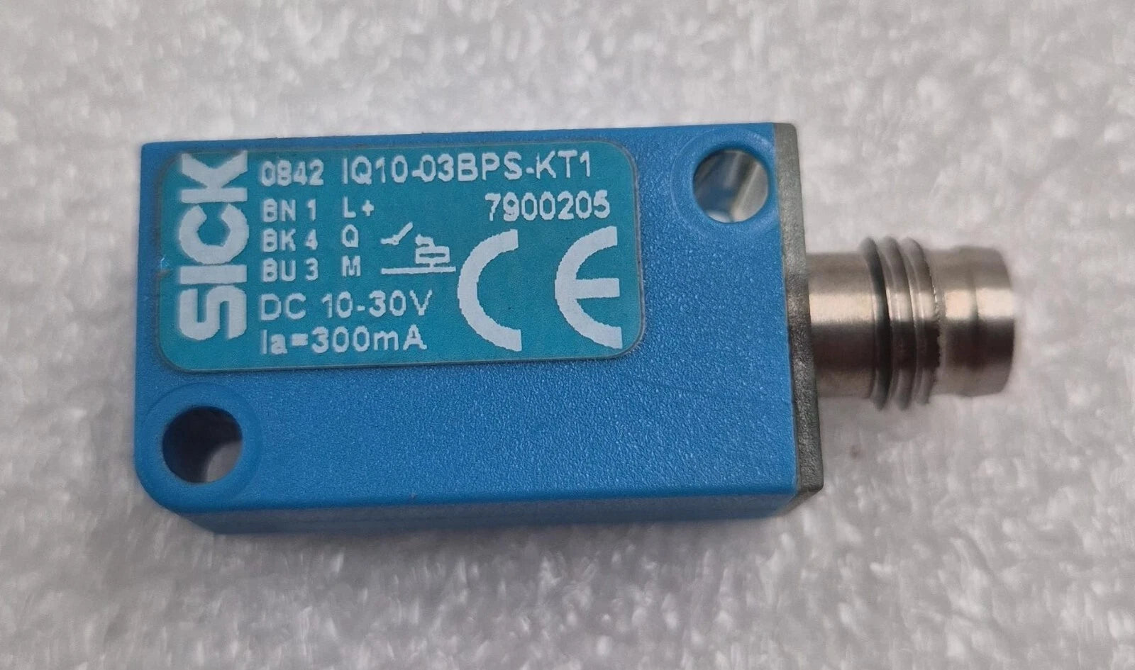 [LOT 8 PCS] SICK IQ10-03BPS-KT1 7900205 Inductive Proximity Sensor DC 10-30V