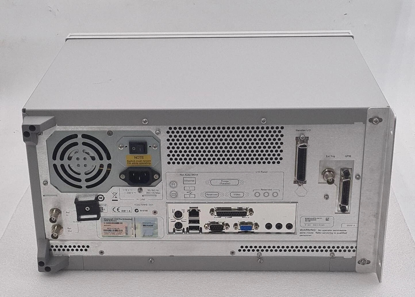 Agilent Technologies E5061A 300kHz - 1.5GHz ENA Series Network Analyzer 015 150