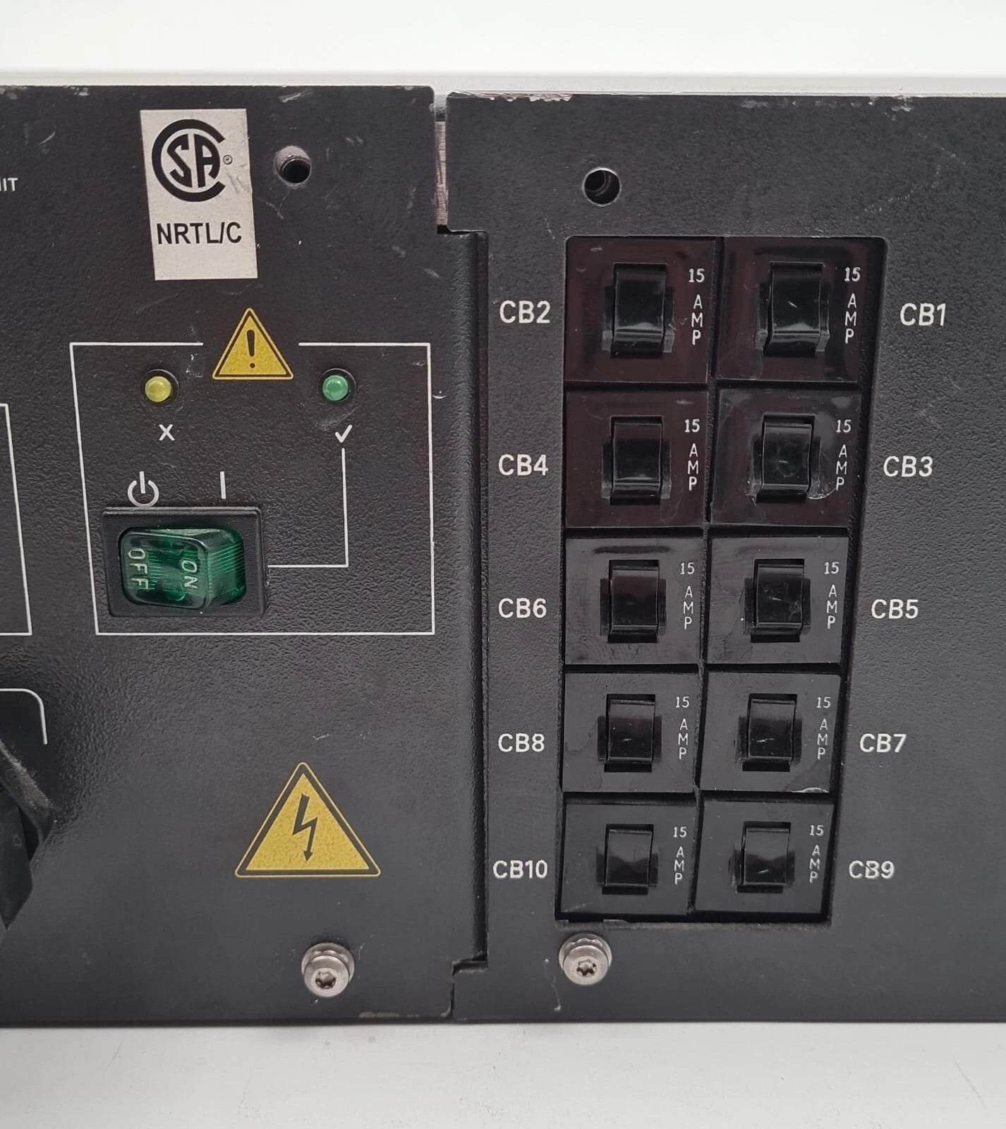 HEWLETT PACKARD E1135C POWER DISTRIBUTION UNIT 5DX XRAY HP E1135-80052 60Hz 208V