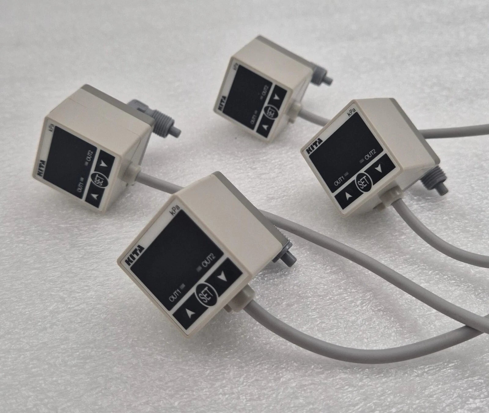 [LOT 4] KITA KP25C-01-F3 High Precision Digital Pressure Sensor Switch 12-24VDC