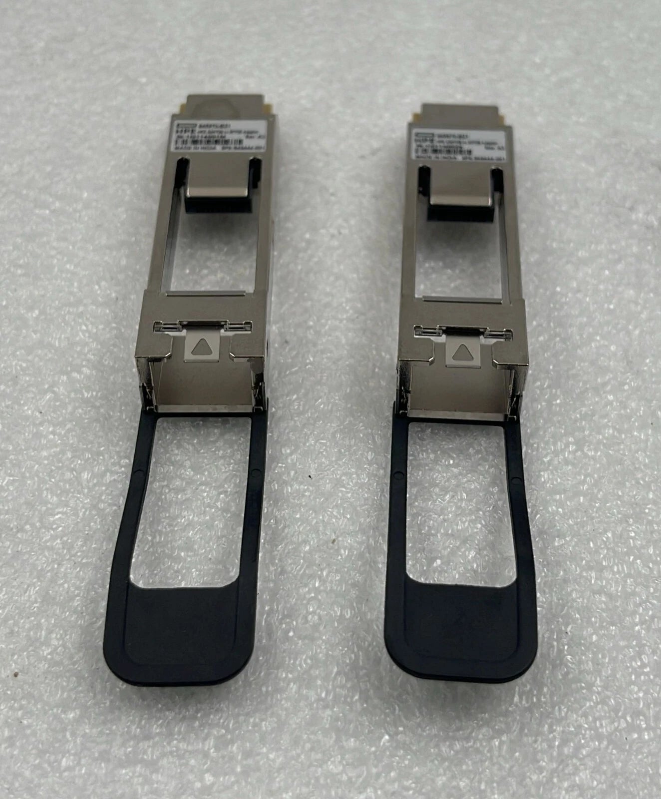 [LOT 2]  HPE 845970-B21 QSFP28 To SFP28 Fiber Optic Network Adapter 849444-001