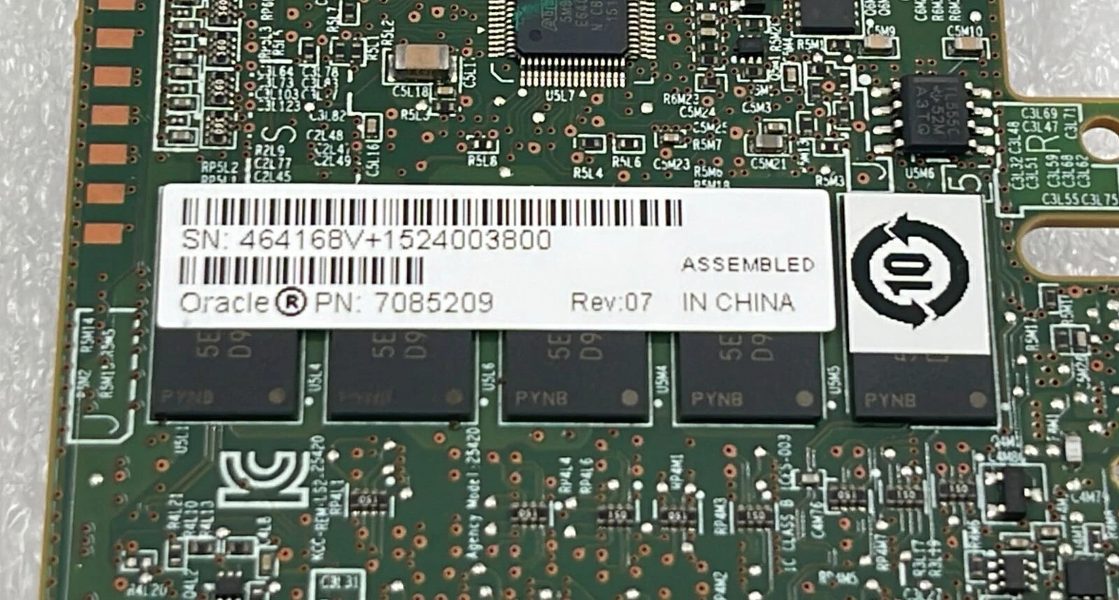 ORACLE MegaRAID SAS 9361-8i 12Gb/s SAS /SATA RAID 1G Cache CARD 7085209