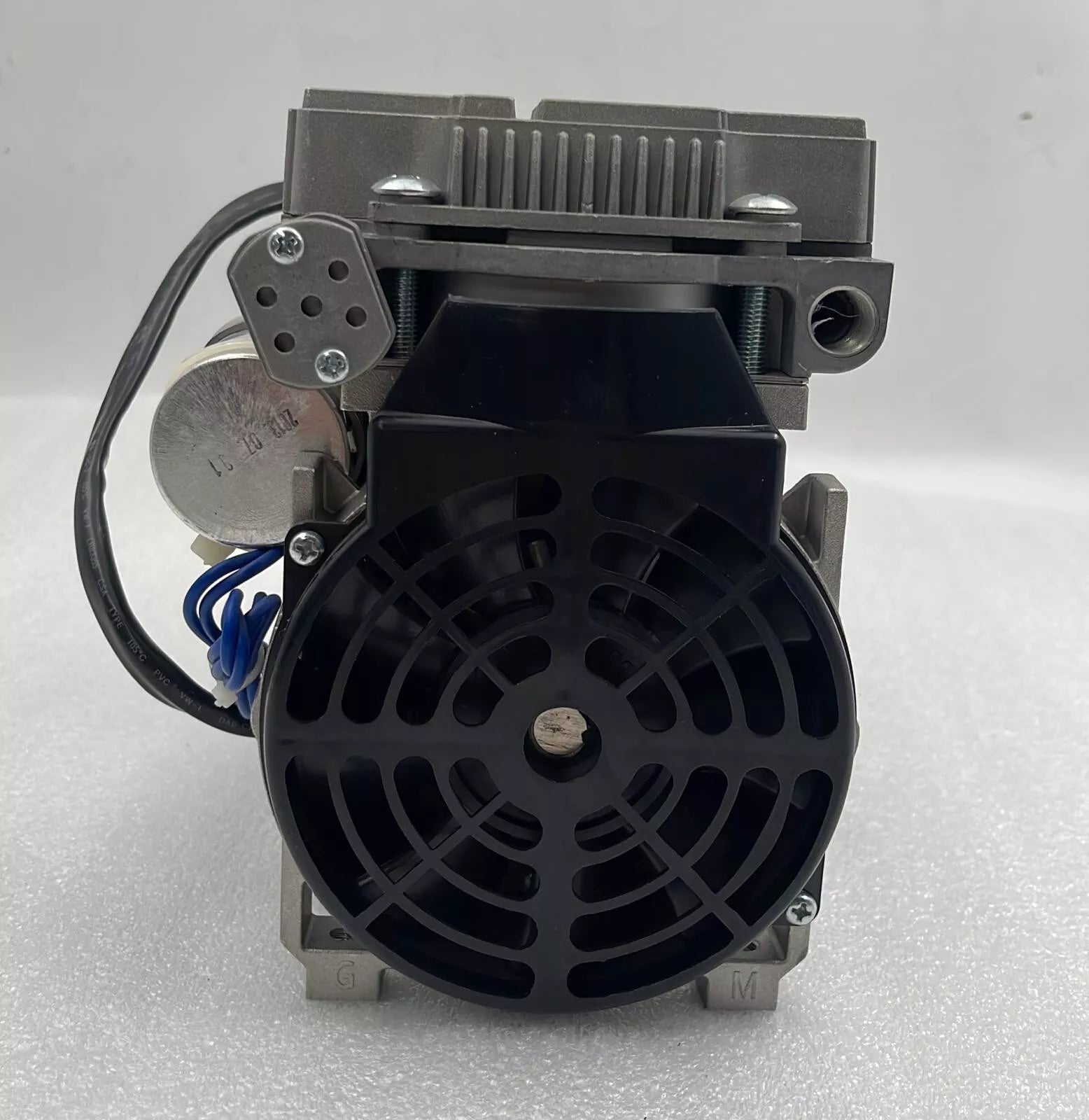 G&M Tech Oil-Less Rocking Piston Pump 120RND 230VAC 50Hz 4Bar