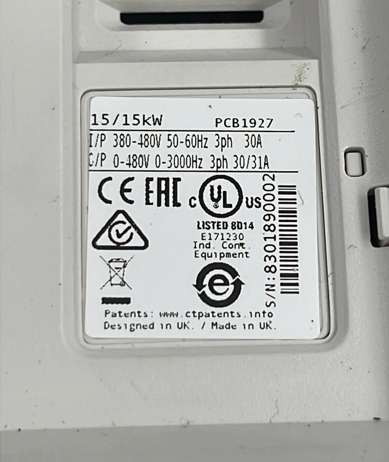 NIDEC Unidrive M700 HS72 VFD 15kW 20HP 3PH 480V HS72-054 00300 A **AS IS