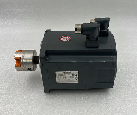 Siemens 1FL6064 AC servo motor side profile with encoder connector