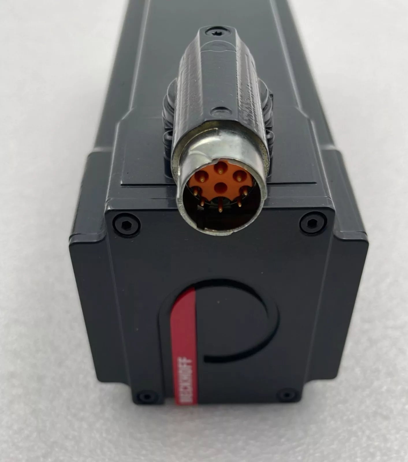 **NEW** BECKHOFF AM8033-1F21-0000 Servo Motor 6000rpm 1.7kW 24VDC