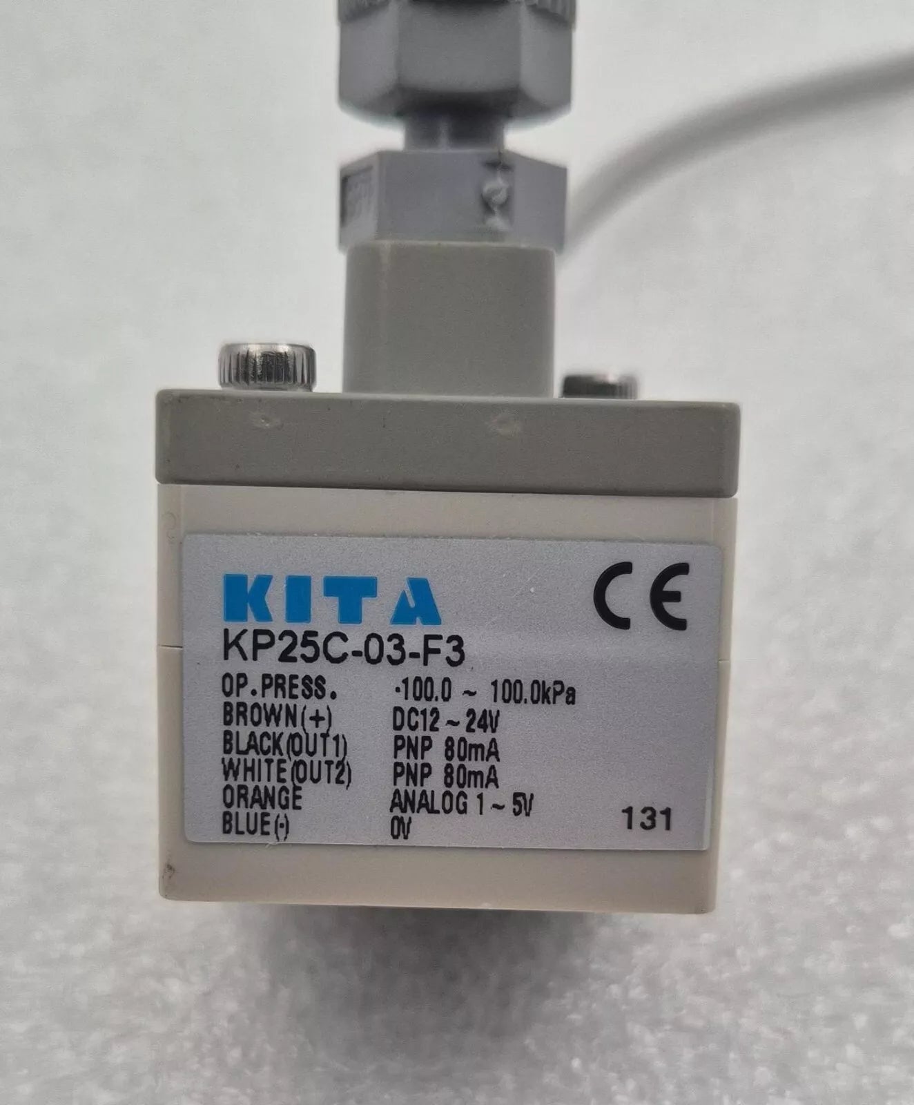 KITA KP25C-03-F3 High Precision Digital Pressure Sensor Switch 12-24VDC