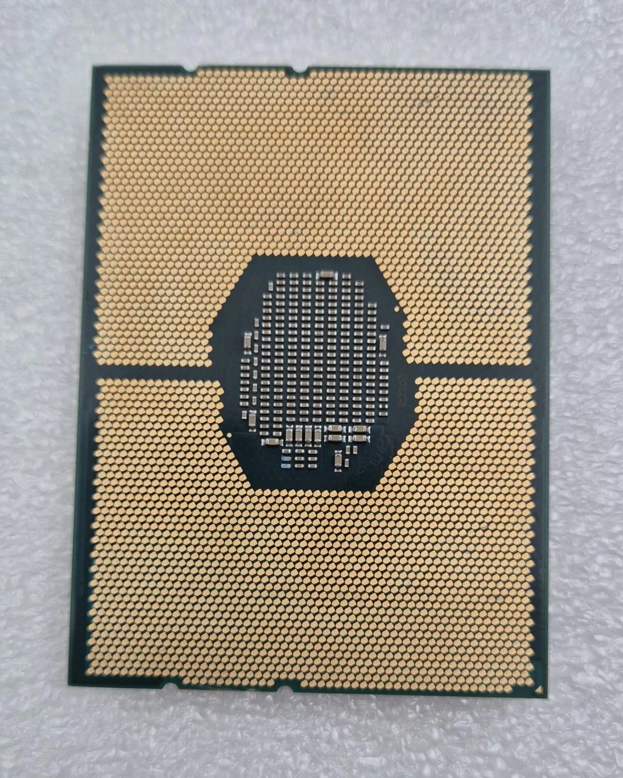 Intel Xeon Platinum 8160 SR3B0 2.10GHz 24-Core LGA3647 CPU Processor 33MB 150W