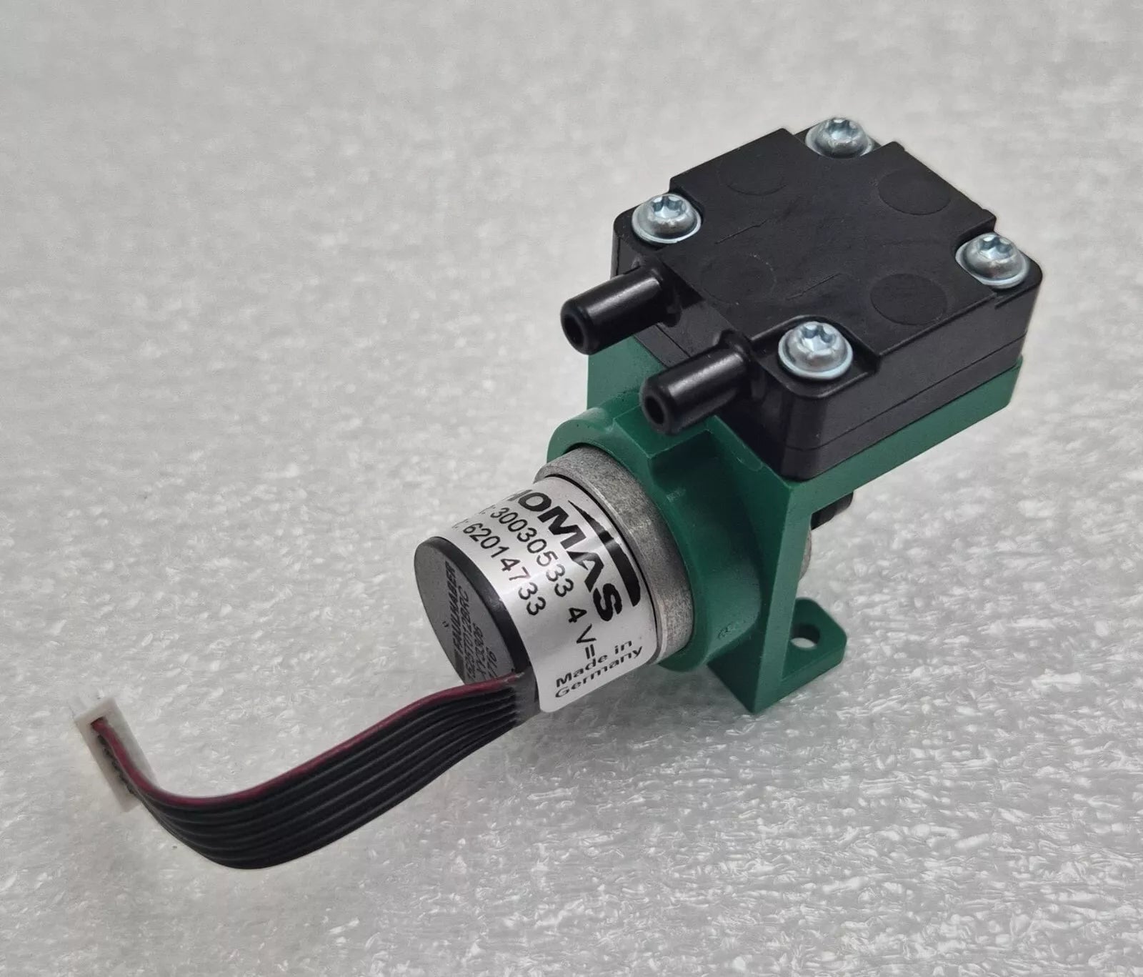 Thomas 3003 Series 30030533 Miniature Diaphragm Pump 4V